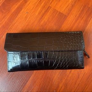 Croc embossed wallet